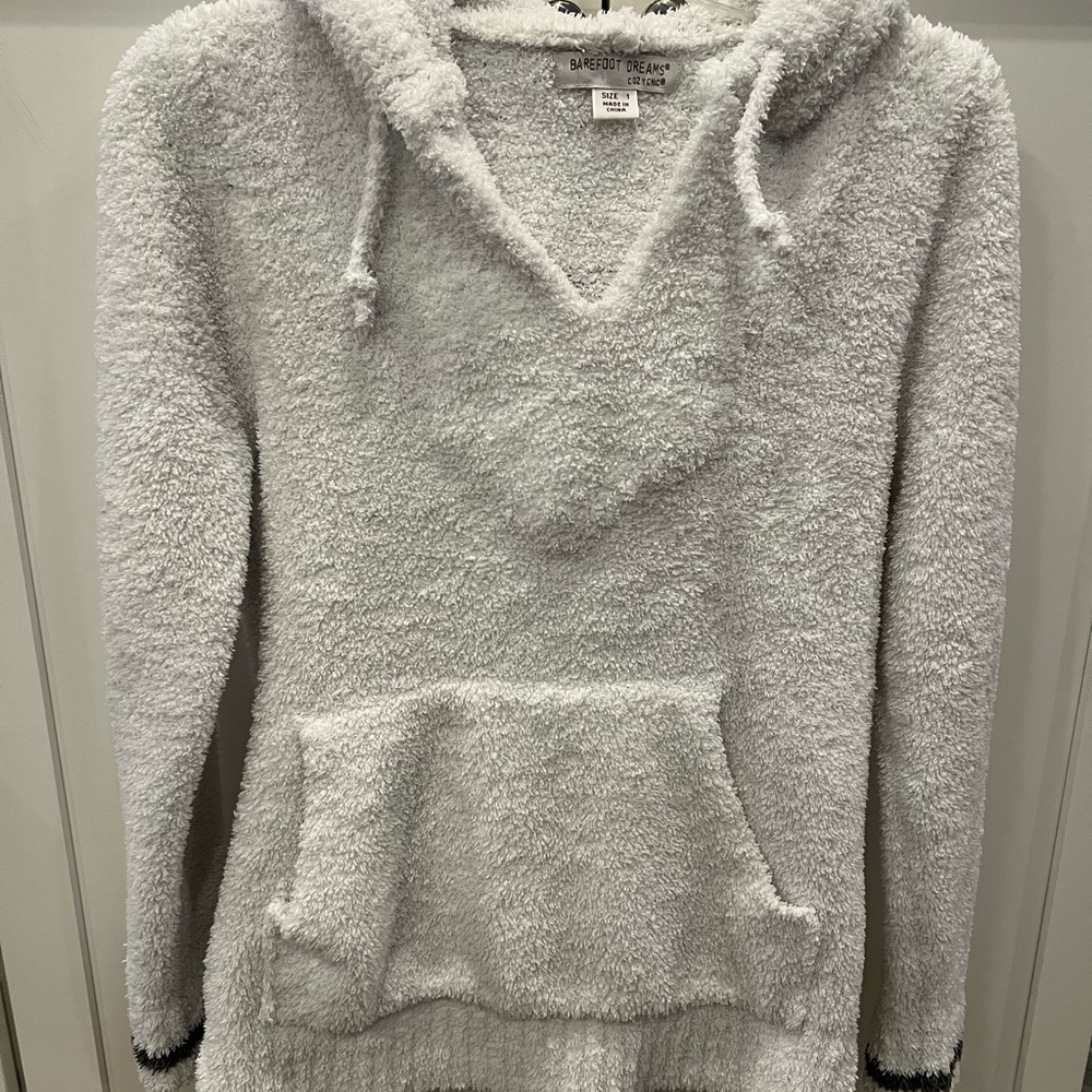 Barefoot Dreams Cozy White Hoodie NWOT